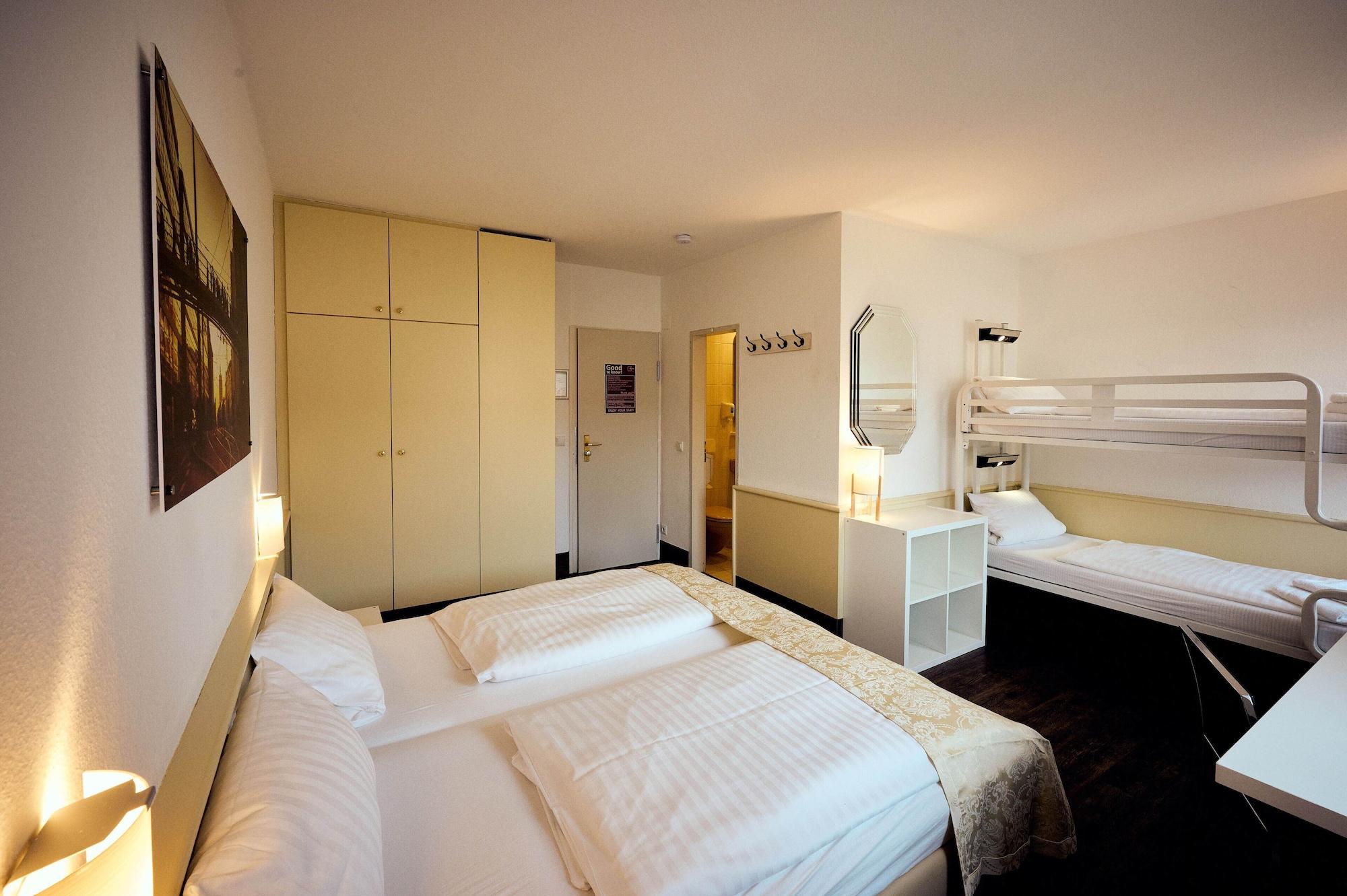 Hostel The 4you Hostel&hotel *